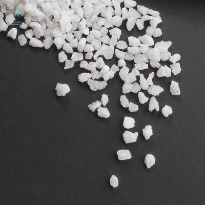 Densité 395 Gcm3 Oxyde d'aluminium fondu offrant une résistance électrique élevée et des propriétés chimiques stables dans des environnements acides et alcalins